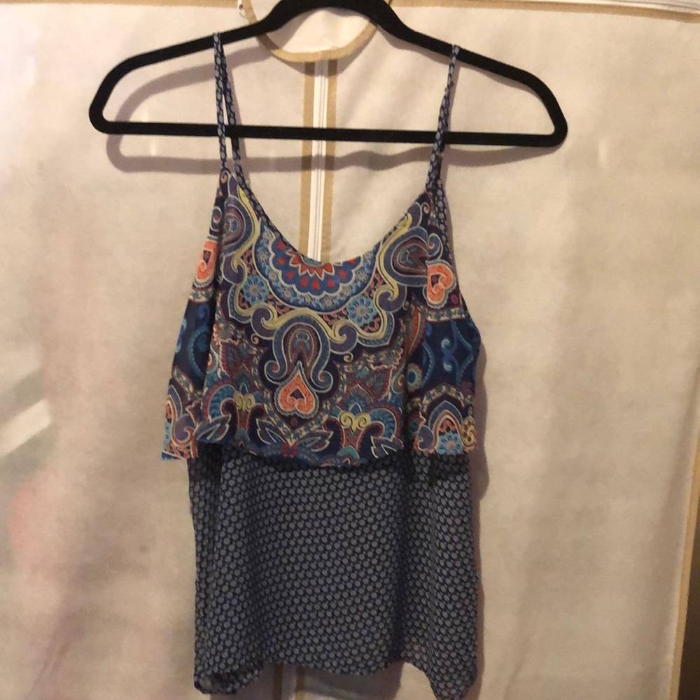 Crop Top - Picture 2 of 4